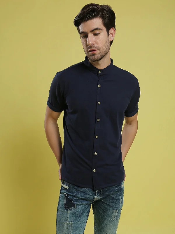 men's comfy casual shirts -Campus Sutra Men Solid Casual Shirts