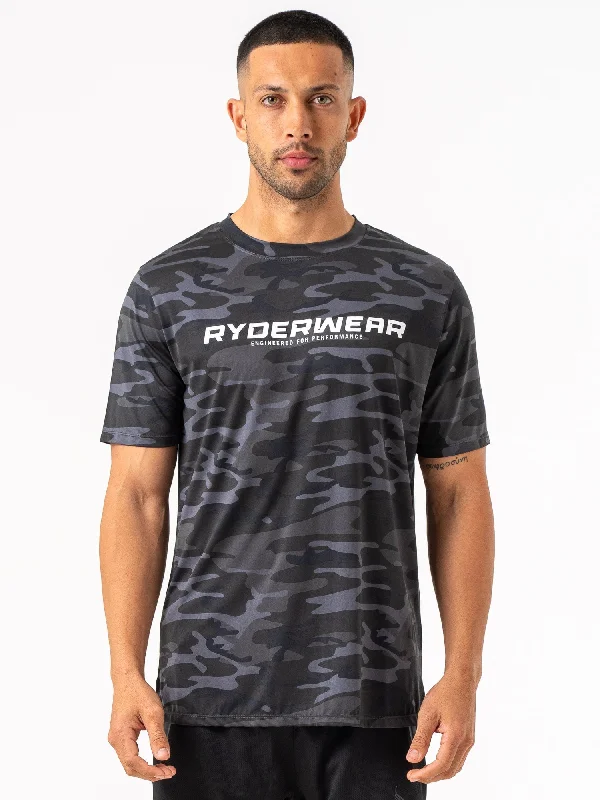 men's sports team t-shirts -Energy T-Shirt - Black Camo